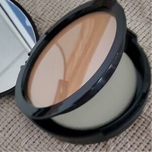 Mirabella Press Powder Foundation Press #6 - 100% Authentic